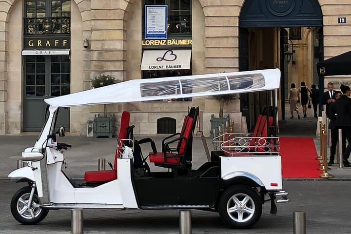 Original Paris E-TukTuk Tour
