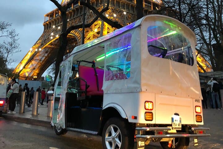 Original Paris E-TukTuk Tour