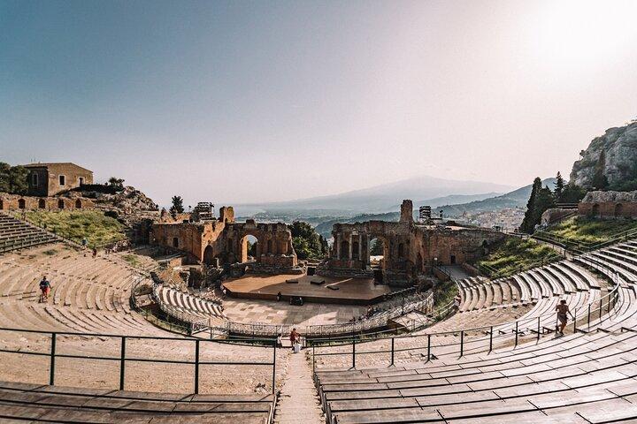 Private tour of Taormina, Castelmola, Isola bella for small groups