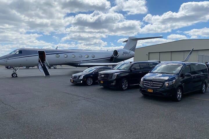 Executive Black Car Airport Transfer | JFK, LGA & EWR