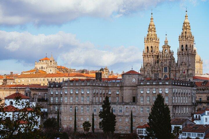 Santiago de Compostela Quest: The Pilgrim's Old Town