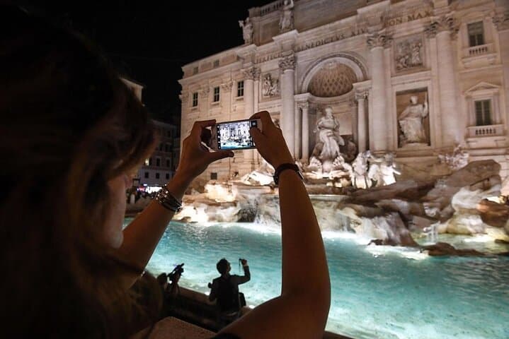 Rome by Night Tour with Top E-bike and optional Italian Dinner