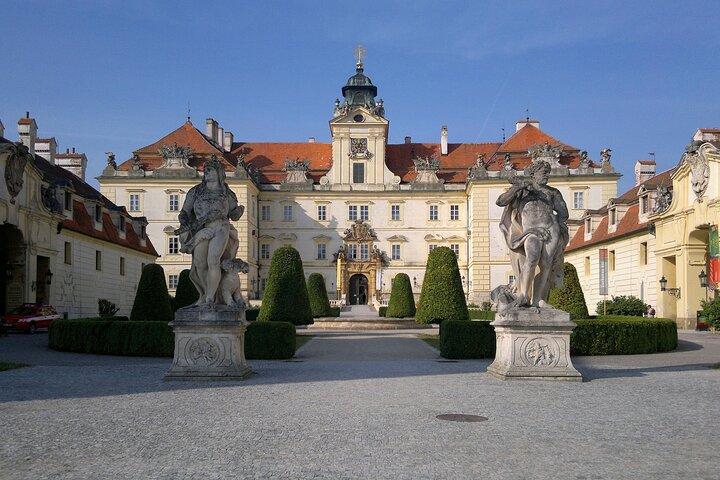 Private 4 Castles Day Trip from Vienna to South Moravian Region