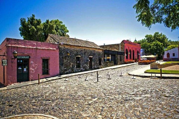 Sacramento Colony from Buenos Aires with lunch and city tour