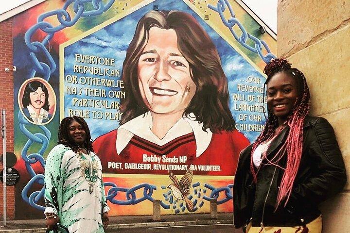 The Troubles Belfast Cab Tours: 2-hour Famous Black Taxi Tour