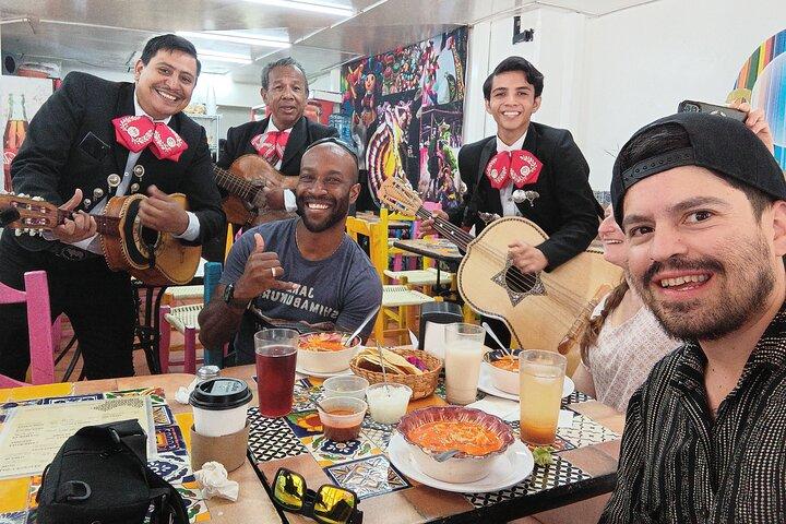 Guadalajara Walking Tour: History, Murals and Local Market