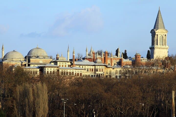 Istanbul: Topkapi Palace Guided Tour and Skip The Line