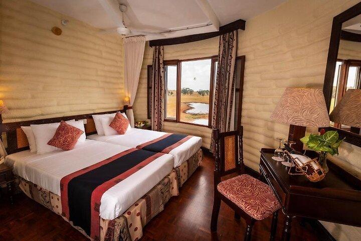 3 Days Safari Tour to Tsavo's Most Photographed Lodge
