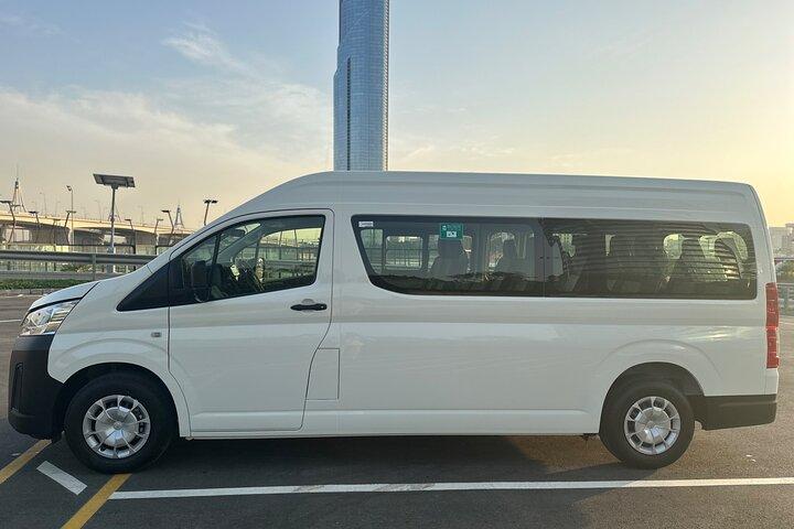 Private Mini Bus Rental With Driver In Dubai