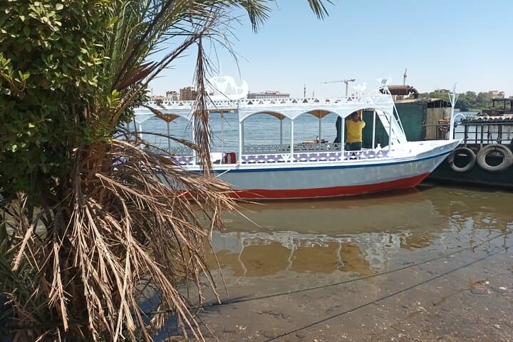 Sail into Splendor: Luxor's Majestic Motor Boat Adventures