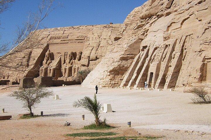 3 Days tour in Cairo, Luxor and Aswan, including a private car