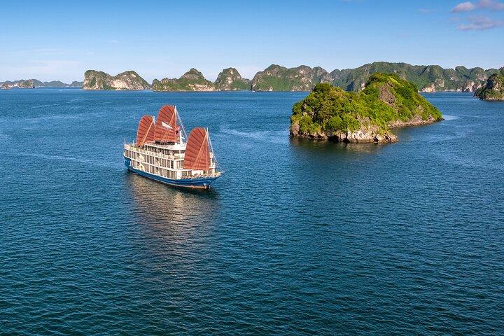 Verdure Lotus Cruise – Luxury 2D1N Halong & Lan Ha Bay Tour