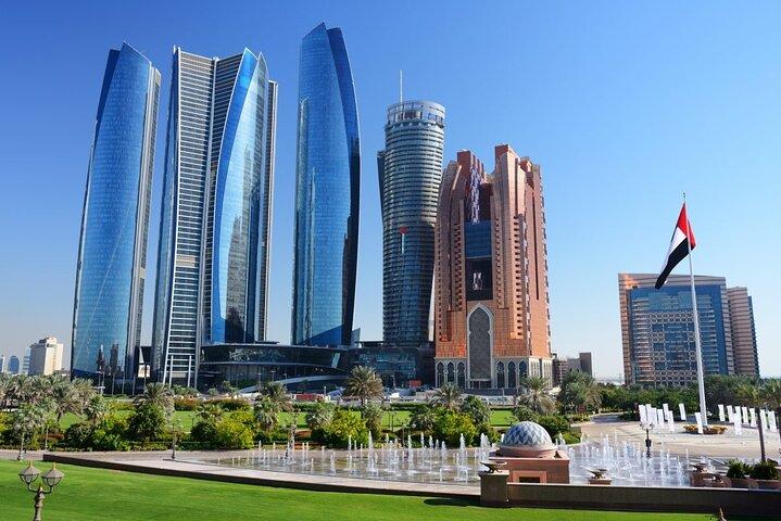 Private Abu Dhabi City Tour with Pick up from Dubai