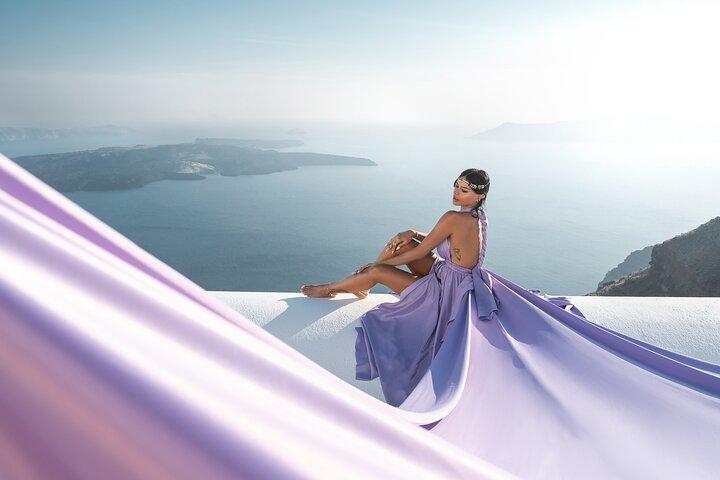 Flying Dress Photoshoot in Santorini by Flying Dress Photo ©
