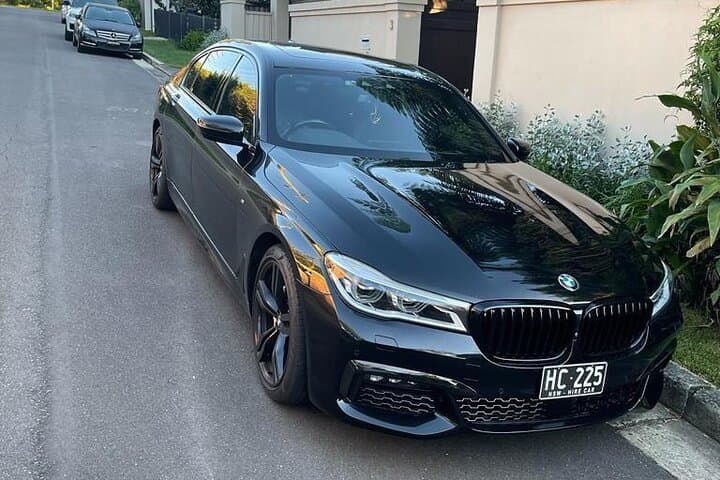 Sydney Airport Private Luxury Transfers