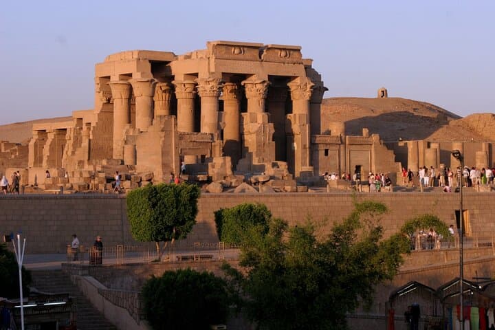 2 Days Private Tour from Luxor to Aswan with Abu Simbel Temple