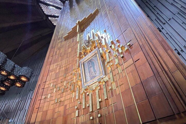 Full Visit of the Virgin of Guadalupe's village in private tour