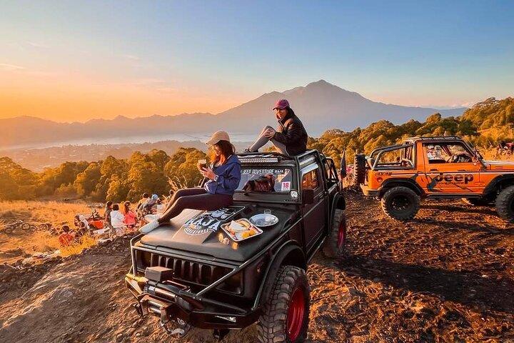 Mount Batur Jeep Sunrise Tour with Black Lava – Bali Volcano