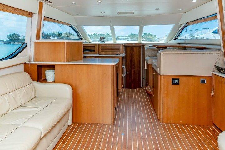 4-Hour 42 Meridian Yacht Rental with Captain in Miami Florida