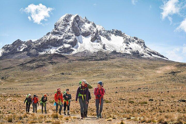 14 Days Private Running Safari in Kenyan Countryside
