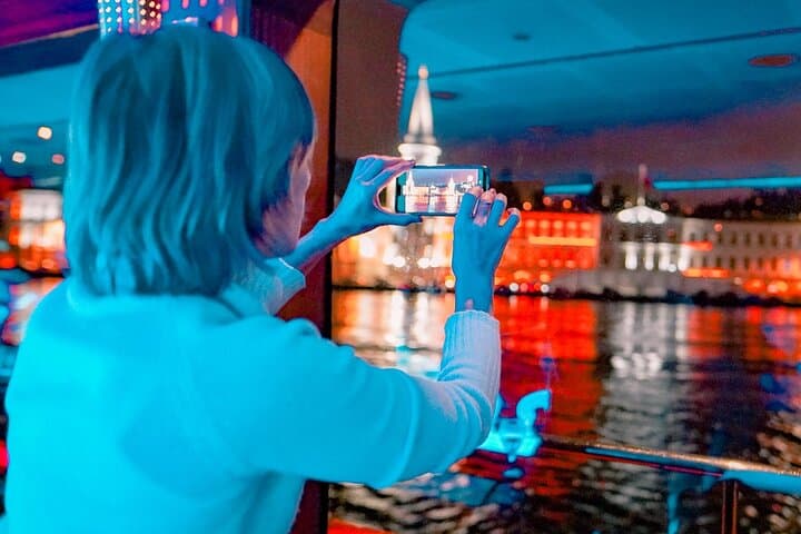 Turkish Night Tour on the Bosphorus w/Private table and pick-up