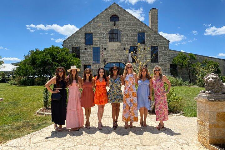 Exclusive Hill Country Wine Tours in and around Fredericksburg TX