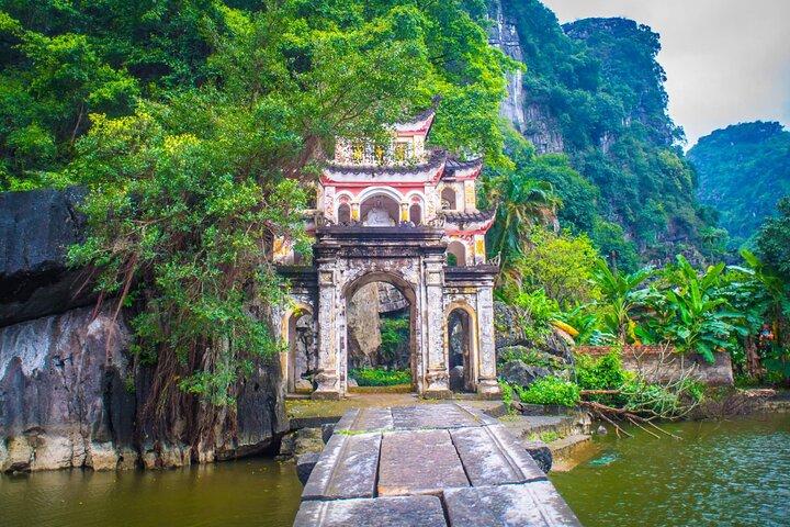 From Hanoi: Full-Day Ninh Binh Highlights Small Group Tour