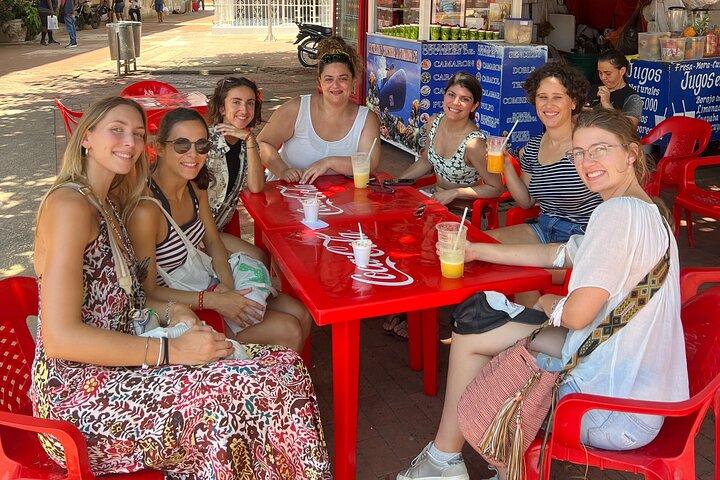 Street food tour Cartagena