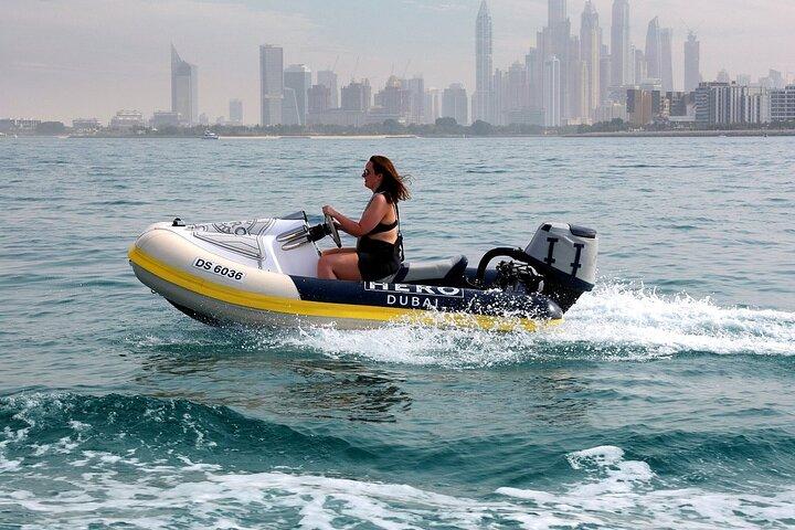Experience Dubai Boat Tour - Captain your own boat