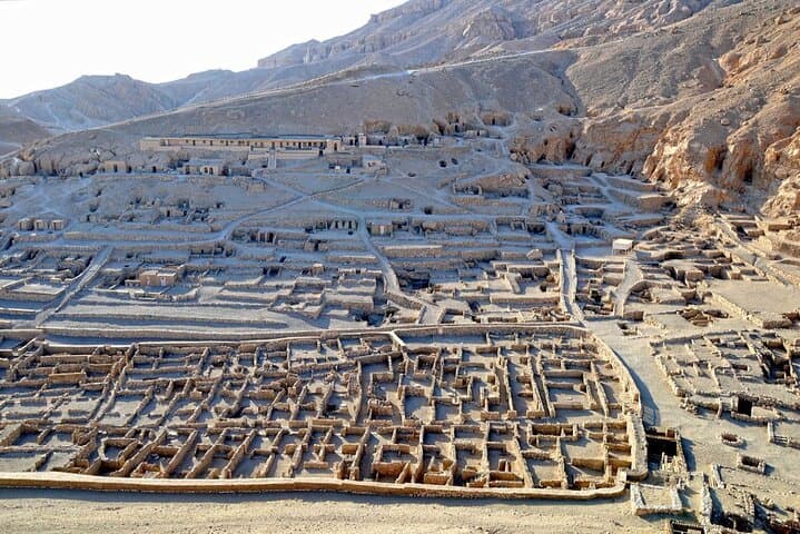 Private Tour in Ramesseum, Tombs of the Nobles and Carter's House