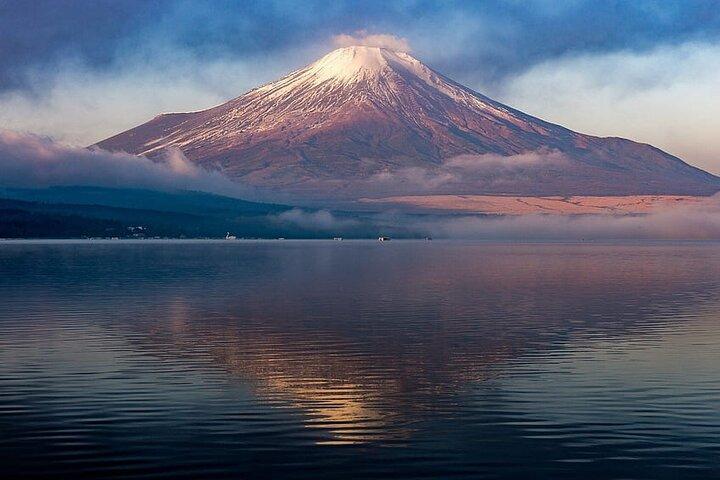 Mt Fuji Private Tour with Native Japanese Driver