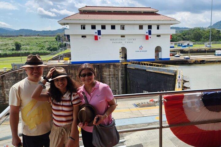Historical Private Tour in the city and Panama Canal with Pickup