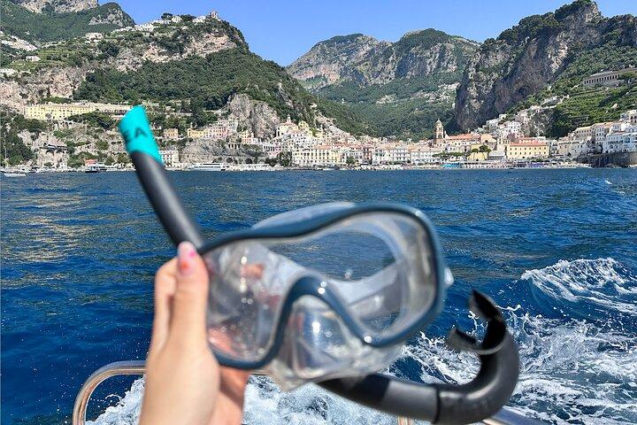 Positano: Half-Day Amalfi Coast Cruise with Prosecco and Swimming