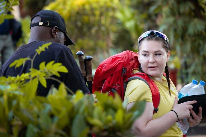 Big Five Luxury 7 Days Safari Tour in Arusha