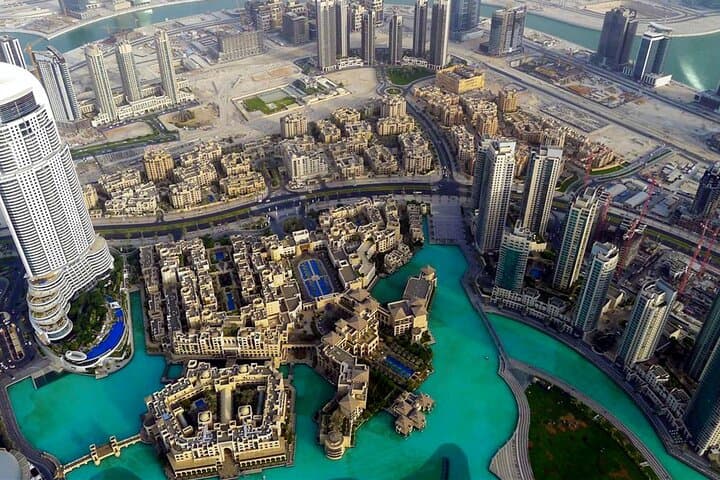 At the Top, Burj Khalifa + Sky Views Observatory