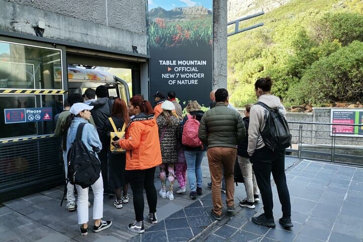 Robben Island and Table Mountain Full Day Private Tour
