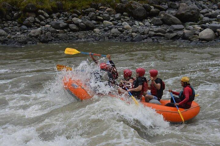 Rafting in the upper Pastaza (Level III + IV The best in Puyo) Best