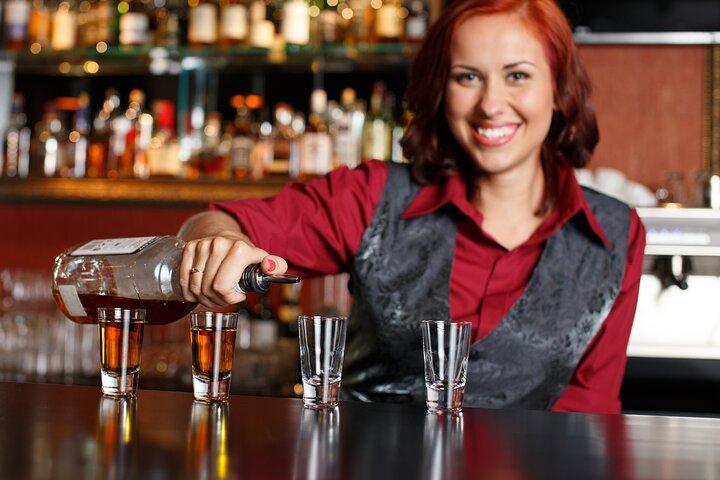 Dublin Temple Bar Tour with Jameson Distillery Whiskey Tour