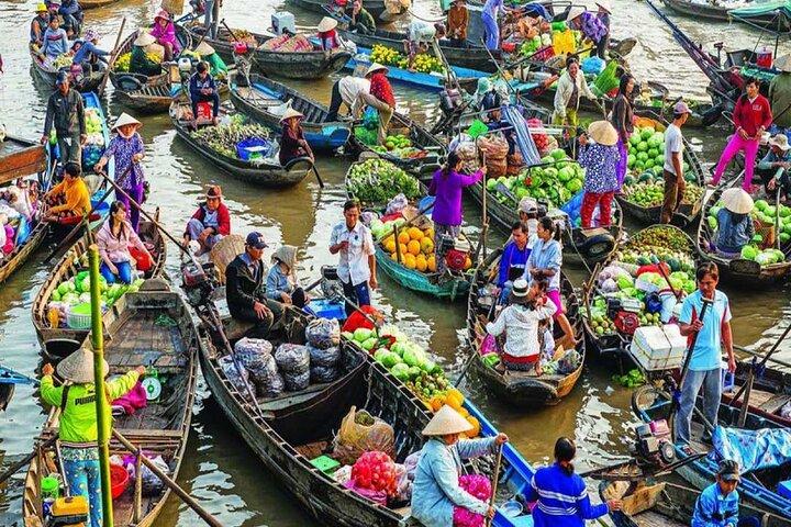 Full-Day Trip to Cai Be Village and Mekong Delta Boat Ride
