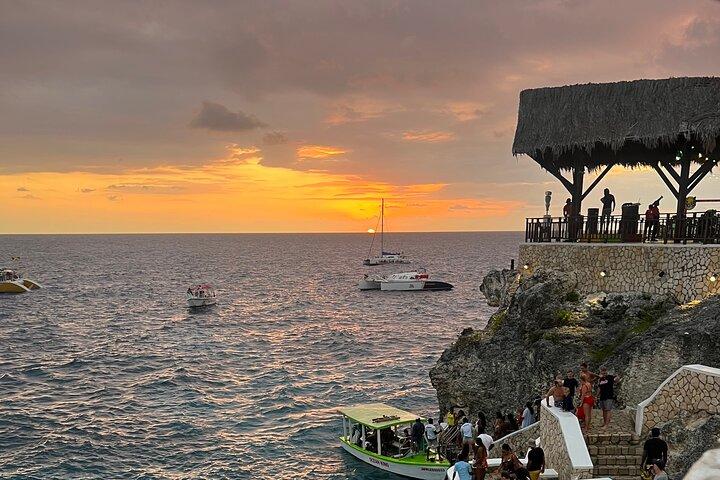Montego bay Bamboo Rafting & Sunset at Ricks cafe Negril