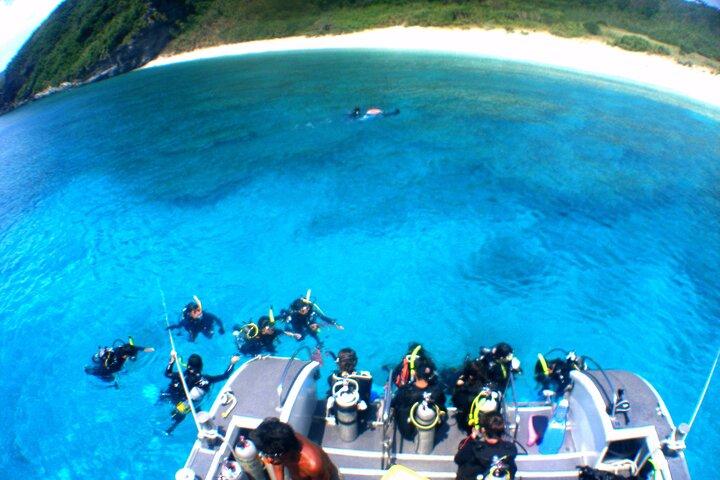 Okinawa:Naha Full-Day Kerama Islands National Park snorkelingTour