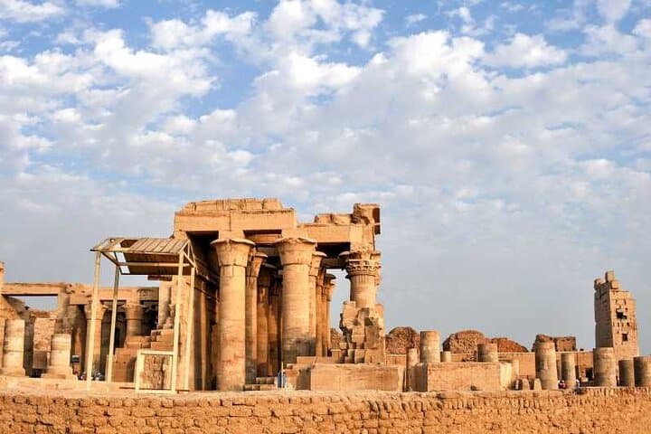 Private Trip To Edfu & Kom Ombo Temples From Luxor