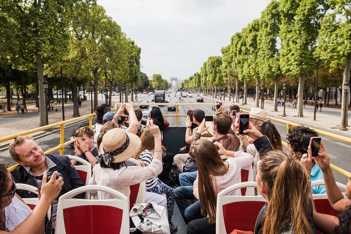 Paris Big Bus Hop-on Hop-off and Seine River Cruise