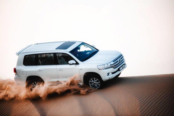 Desert Safari Dubai Enjoy The Adventure Of Evening In Red Sand