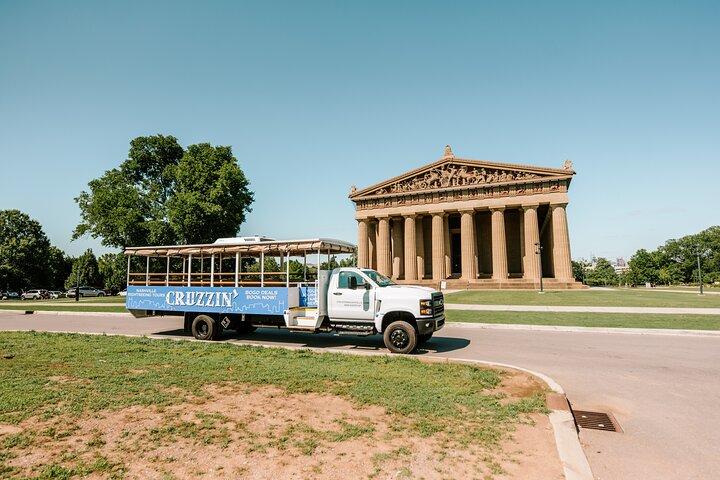 Cruzzin' Nashville Narrated Sightseeing Tour by Open-Air Vehicle