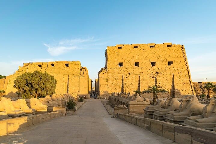 DAY TOUR LUXOR:Valley of Kings-Hatchepsut Temple - Karnak & Luxor