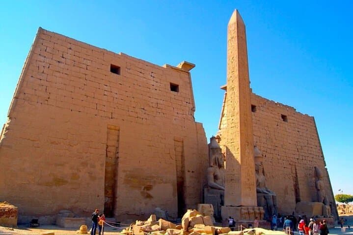 Full Day Hot Air Balloon Ride Tour in Luxor