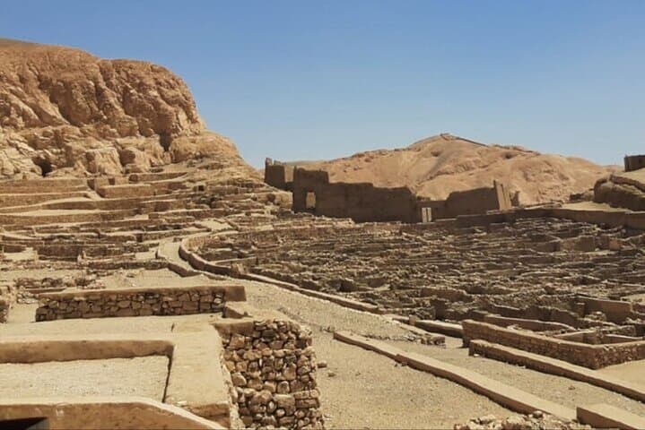 Full Day Hot Air Balloon Ride Tour in Luxor