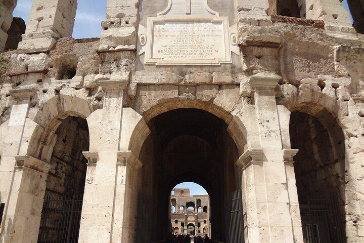 VIP Private Colosseum Guided Tour Ancient Rome & Forums