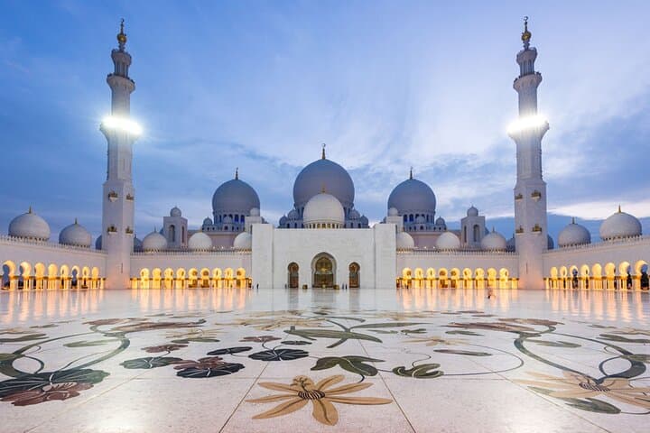 Full Day Private Tour to Abu Dhabi from Dubai